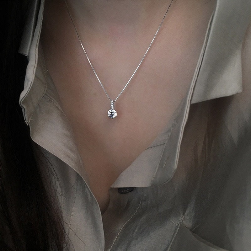 Elegant Water Drop Necklace