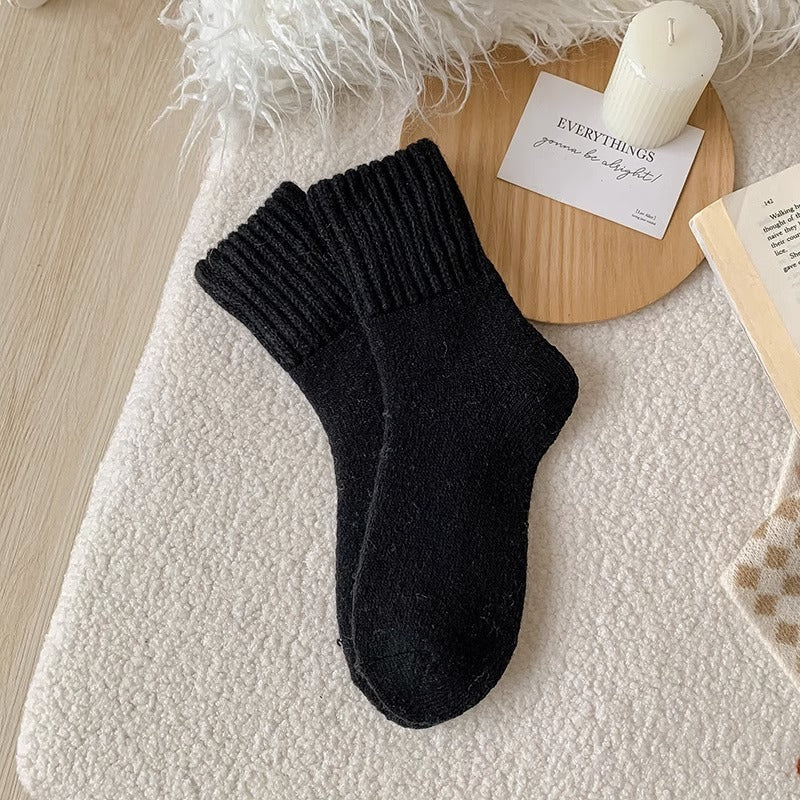 Women’s Extra Thick Fluffy Socks